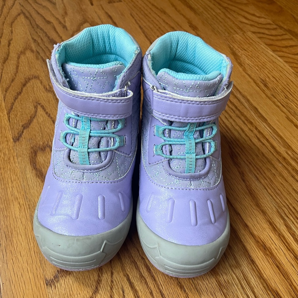 Stride Rite 360 Kids Nebraska 2.0 Snow/Winter Boot. Size 12M/W. Lavender/Blue.